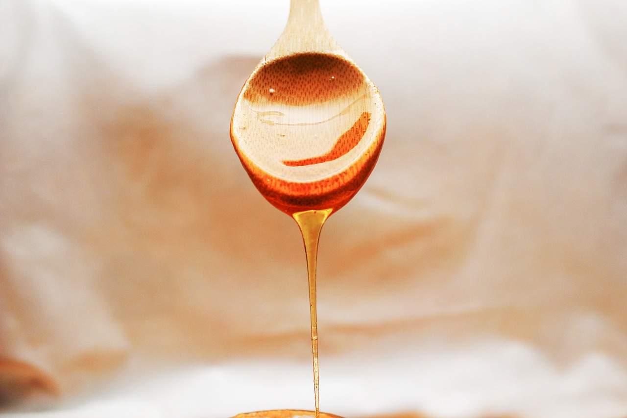 tea spoon of honey