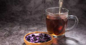 Read more about the article Is Black Tea Good for Your Skin? A Skincare Enthusiast’s Guide