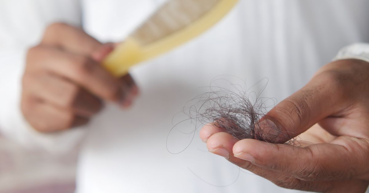 Read more about the article 16 Home Remedies for Hair Thinning at the Crown: Science-Backed Botanical and Biblical Restorations